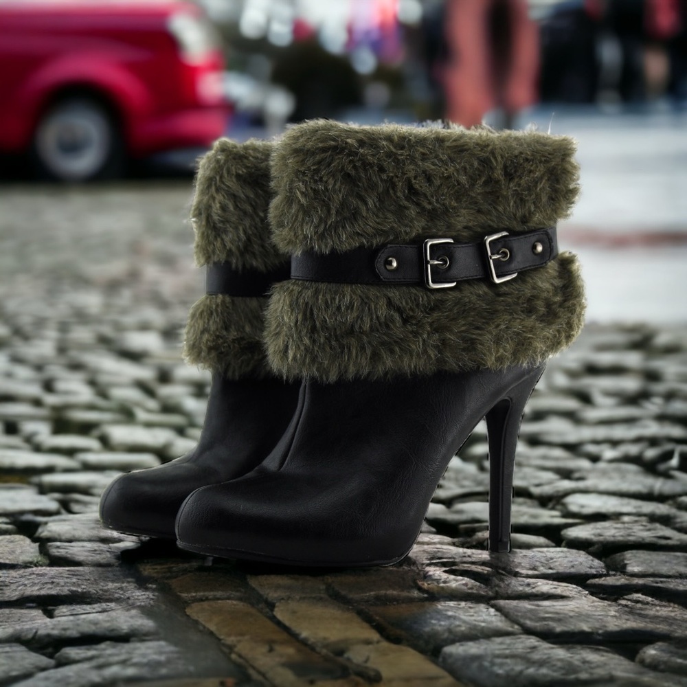 Paprika Fur Ankle Boots Size 9